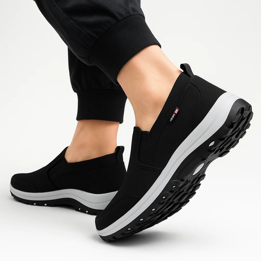 Resistant & Comfortable Shoes • Pheron Lupi