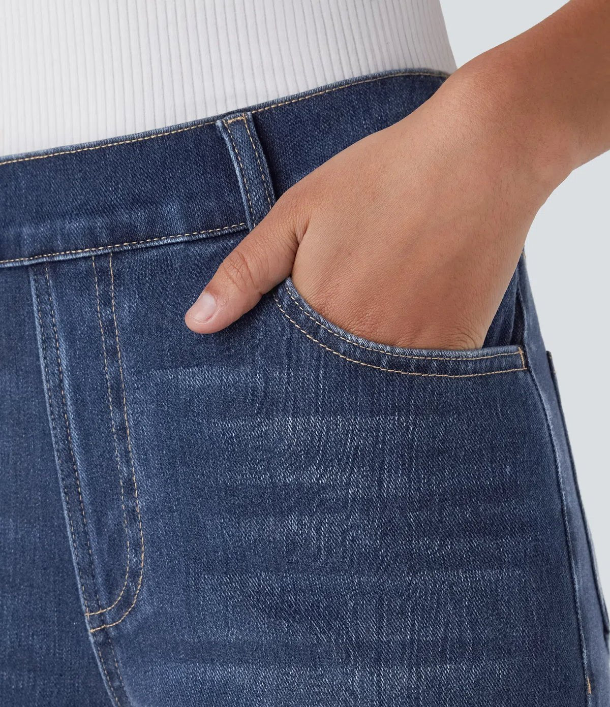 Halara Flex™ – Ultra-stretch high-waist pants for all-day comfort