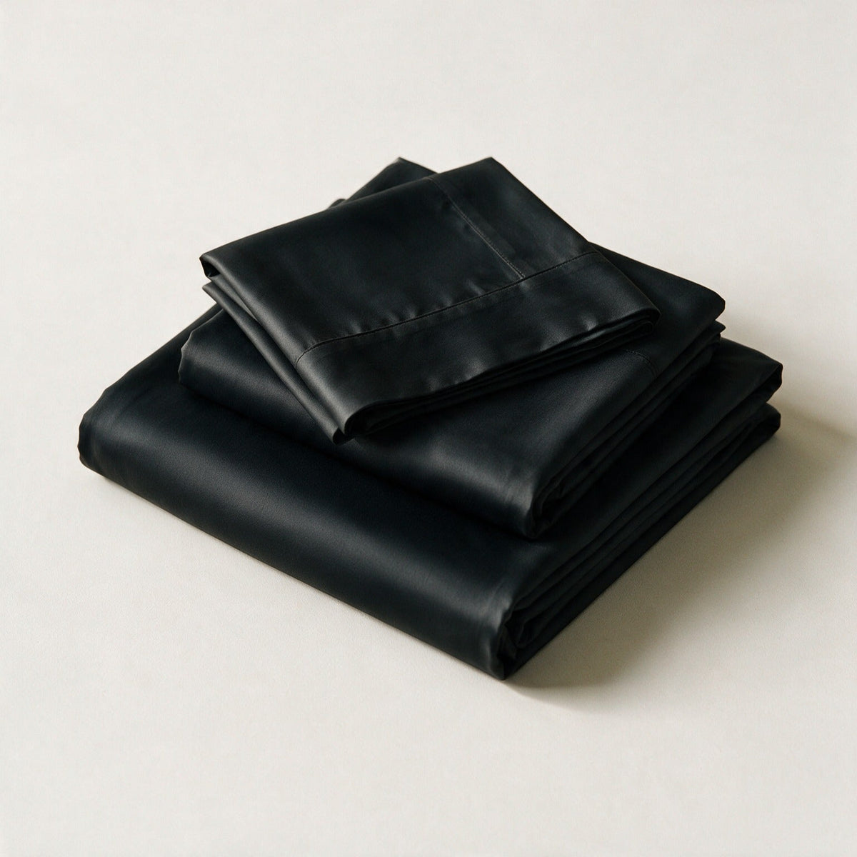 Rydal sheet set in Black, folded