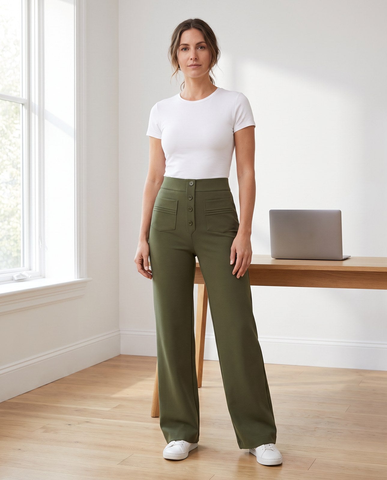 1. The waistband stays put for 12+ hours — no adjusting, no slipping
